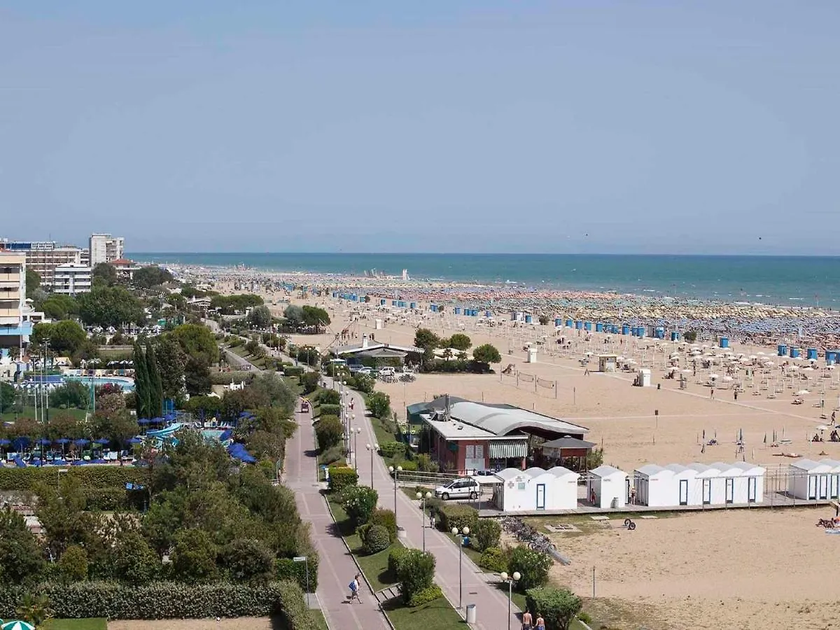 Apartments In Bibione 38280 Italy
